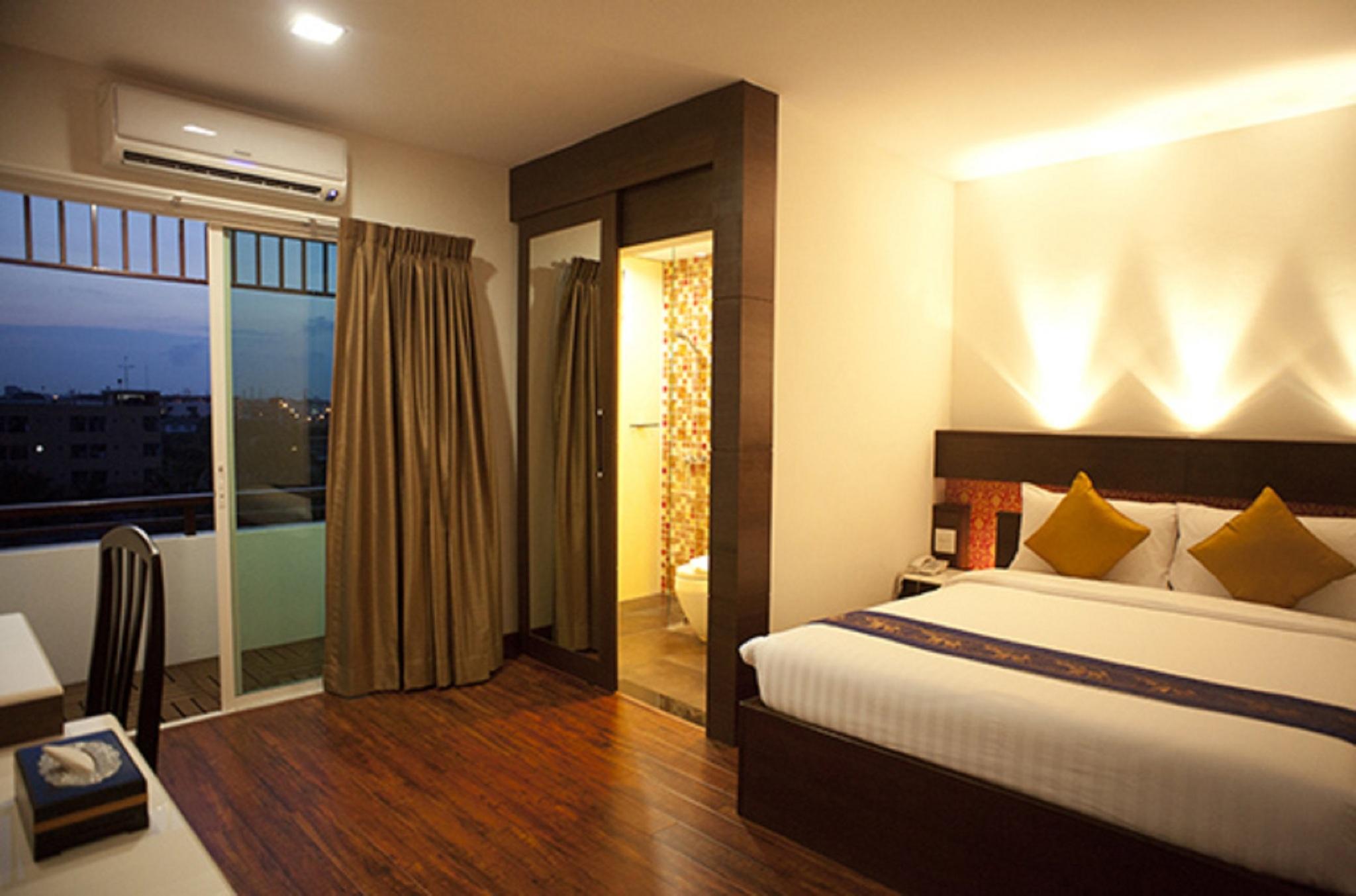 Suvarnabhumi Suite Hotel Bangkok Ngoại thất bức ảnh