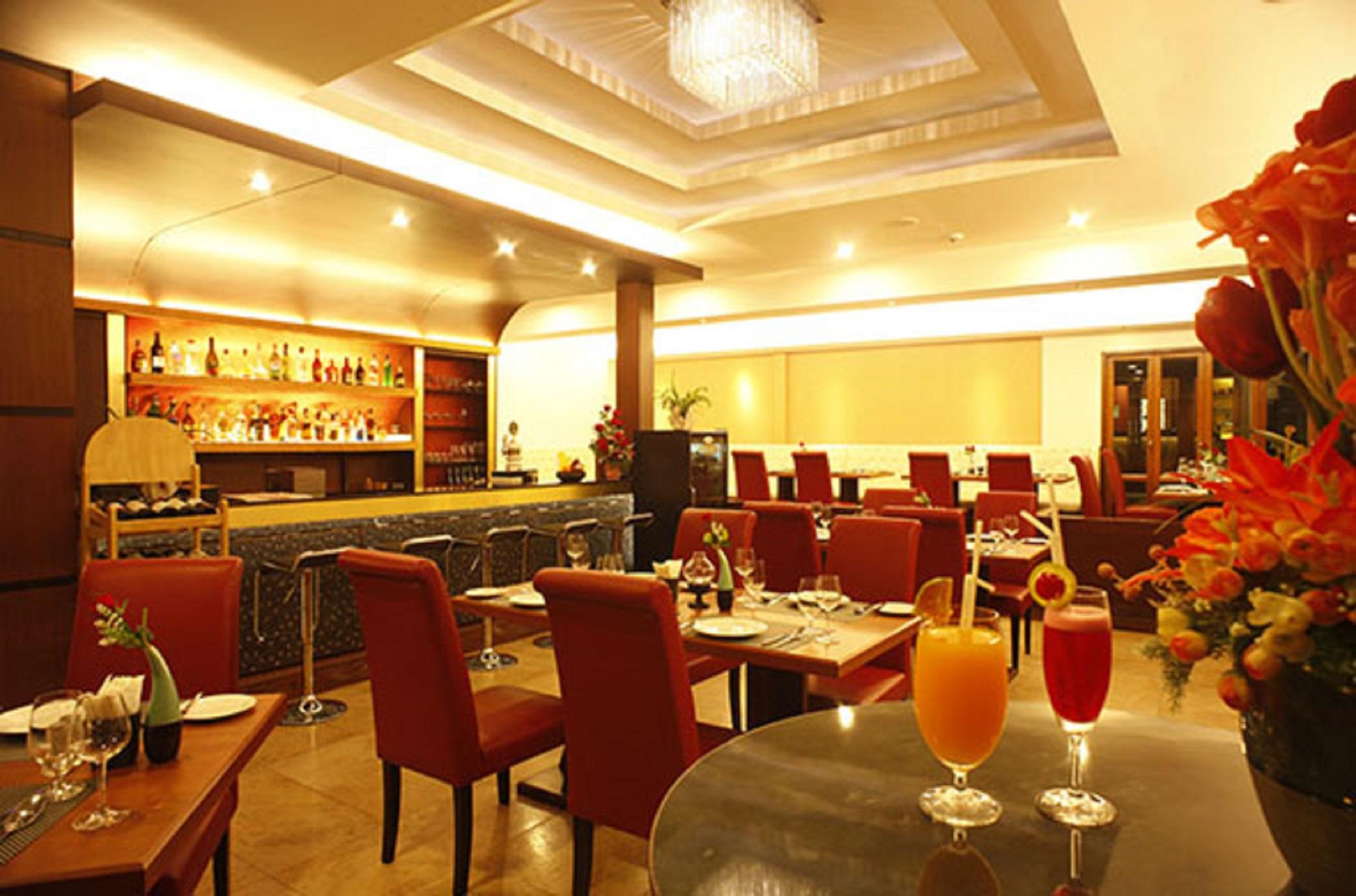 Suvarnabhumi Suite Hotel Bangkok Ngoại thất bức ảnh