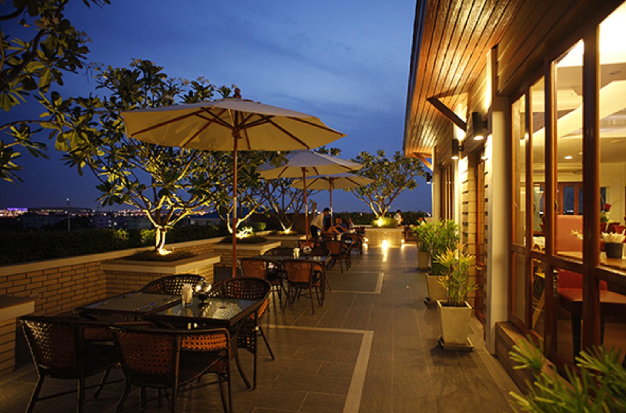 Suvarnabhumi Suite Hotel Bangkok Ngoại thất bức ảnh